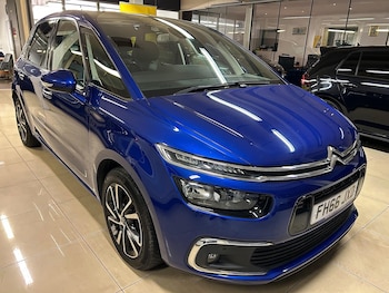 2016 (66) - 1.6 BlueHDi Flair 5dr