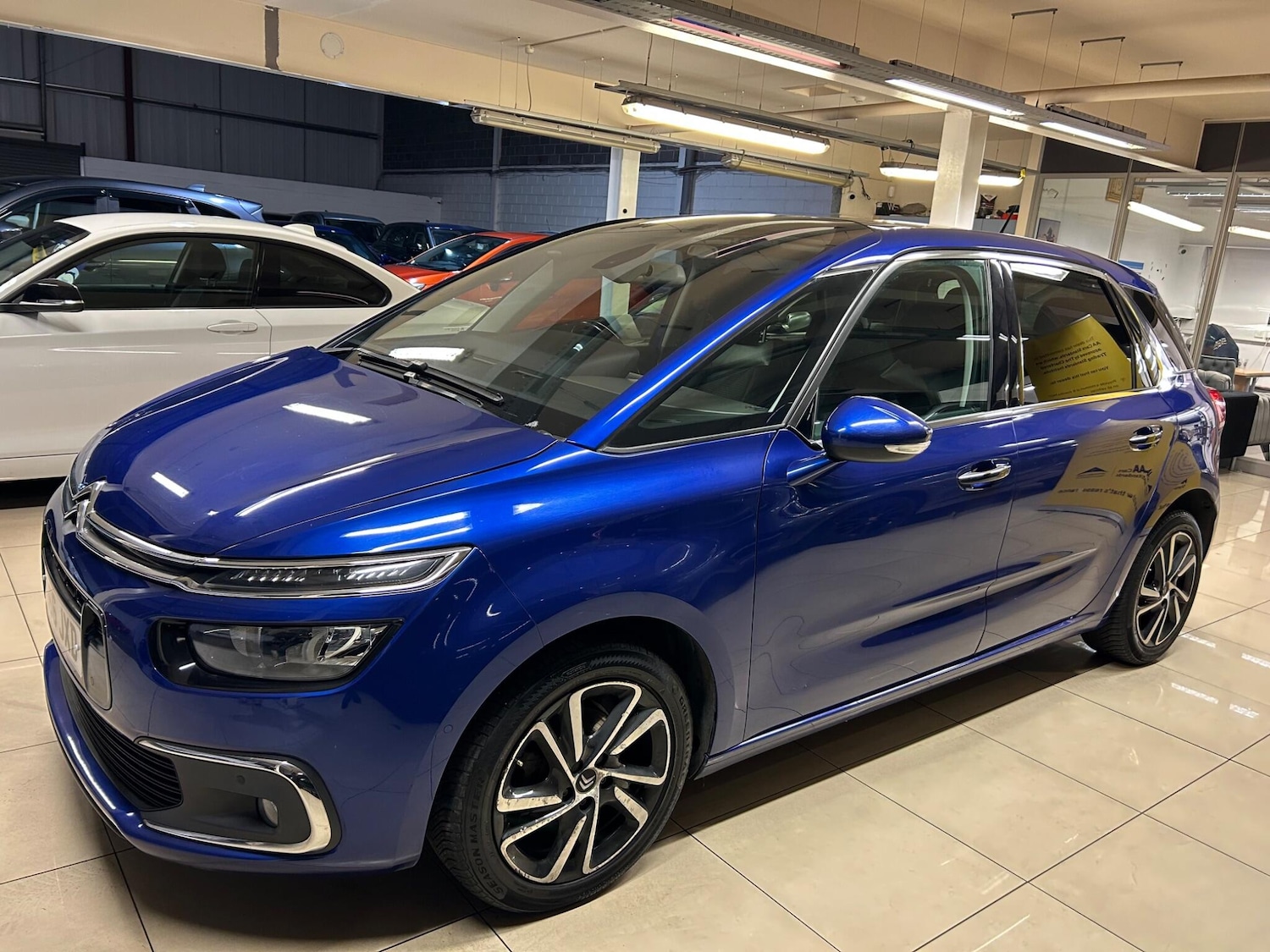 Used Citroen C4 Picasso 2016 for sale - 76361346: Photo 4