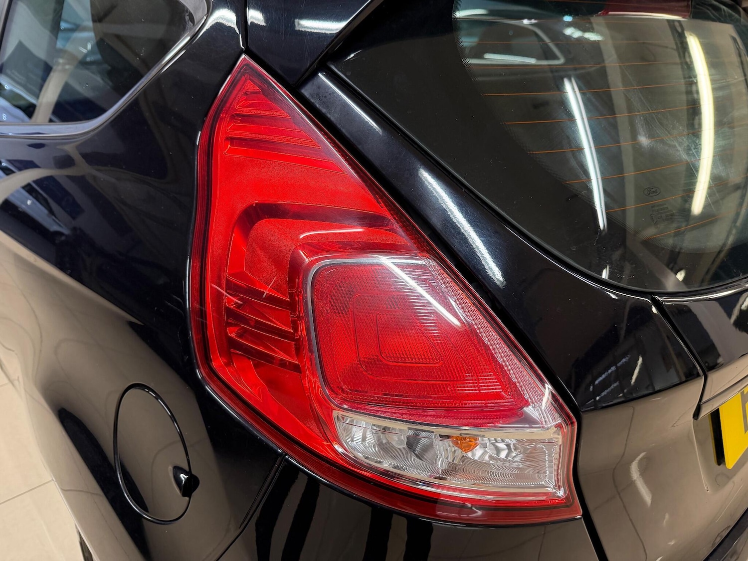 Used Ford Fiesta 2017 for sale - 76633556: Photo 12