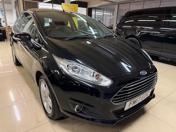 Used Ford Fiesta 2017 for sale - 76633556: Photo
