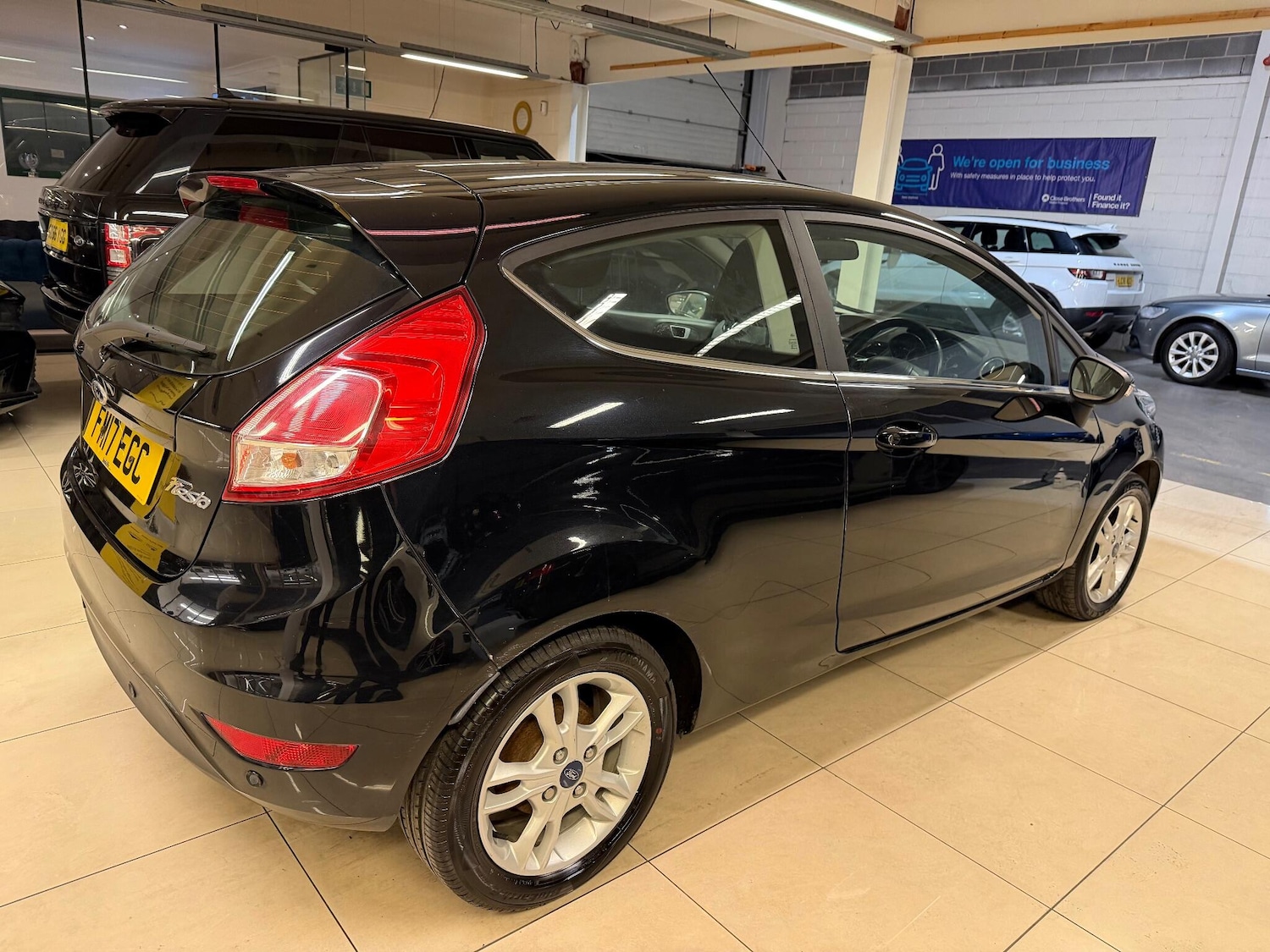 Used Ford Fiesta 2017 for sale - 76633556: Photo 7