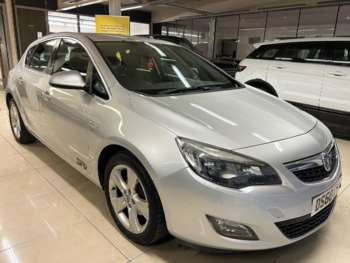 (60) - 1.6 16v SRi Euro 5 5dr