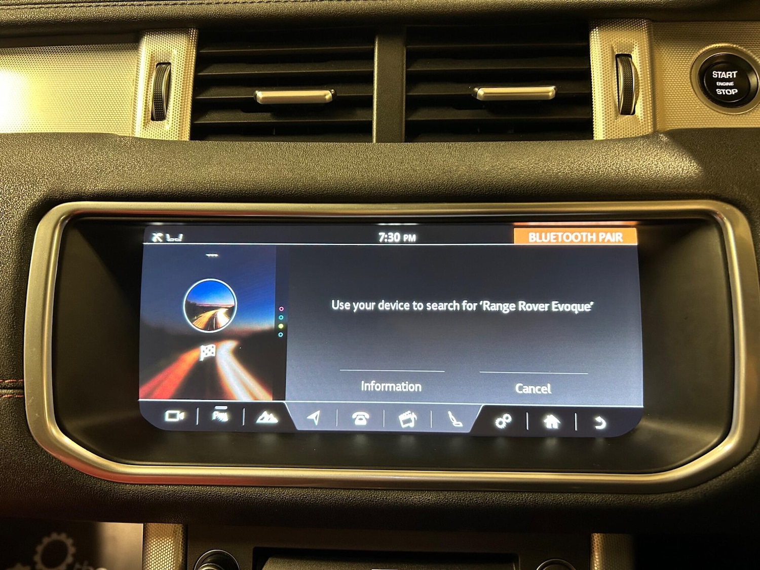 Used Land Rover Range Rover Evoque 2017 for sale - 76608258: Photo 45