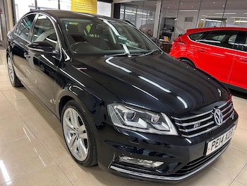 Volkswagen - Passat