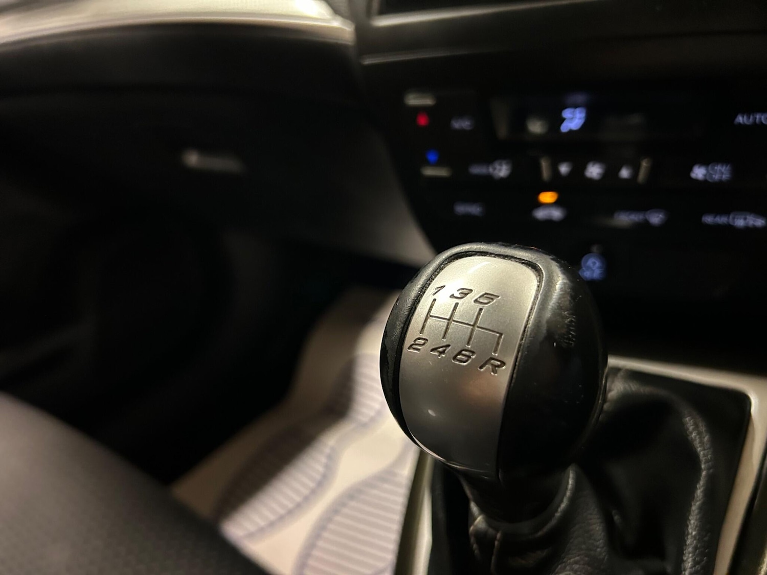 Used Honda Civic 2015 for sale - 76389051: Photo 26