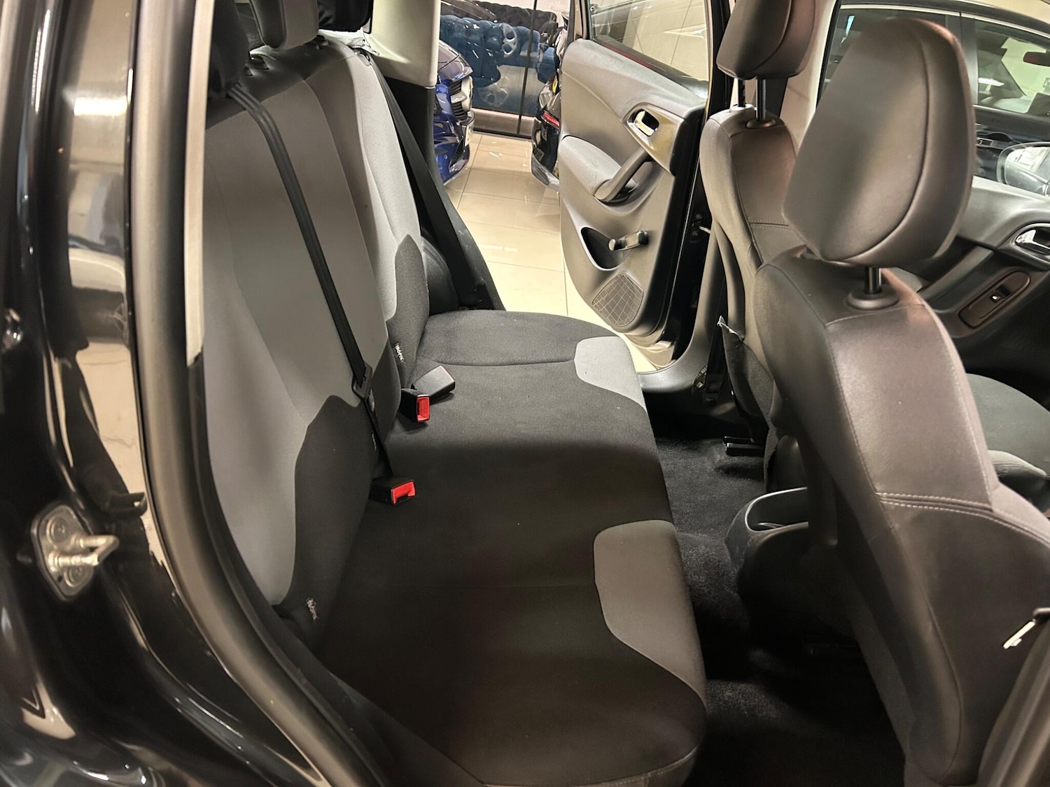 Citroen C3 (12) - 1.4i Black Euro 5 5dr - Image 19