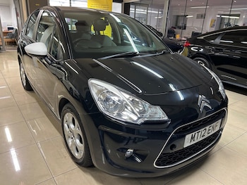 2012 (12) - 1.4i Black 5dr