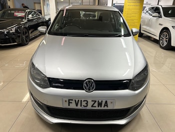Used Volkswagen Polo 2013 for sale - 75927141: Photo