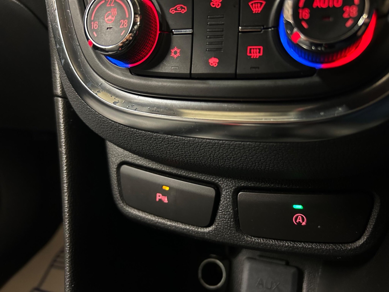 Vehicle 28