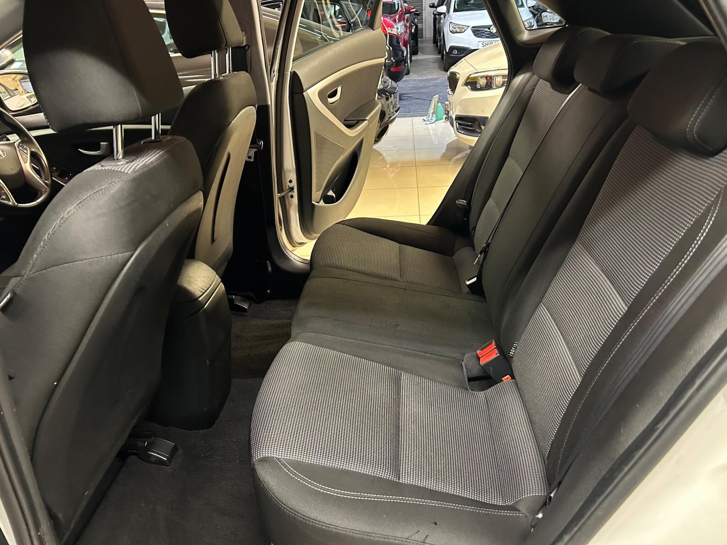 Used Hyundai i30 2014 for sale - 76446464: Photo 20