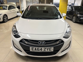 Used Hyundai i30 2014 for sale - 76446464: Photo