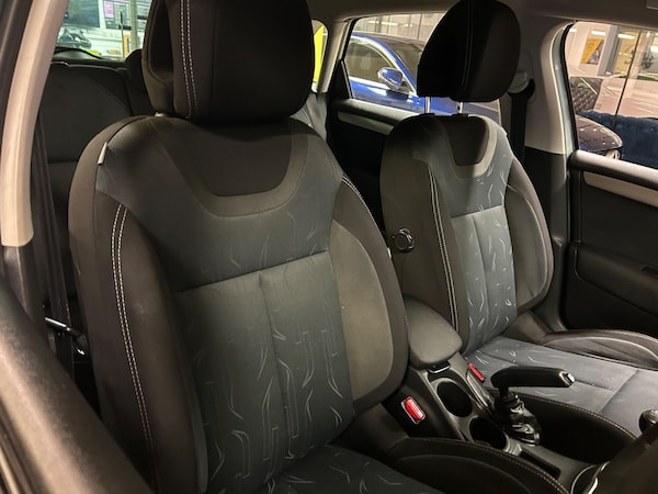 Used Citroen C4 2012 for sale - 76238812: Photo 17