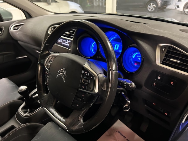 Used Citroen C4 2012 for sale - 76238812: Photo 18