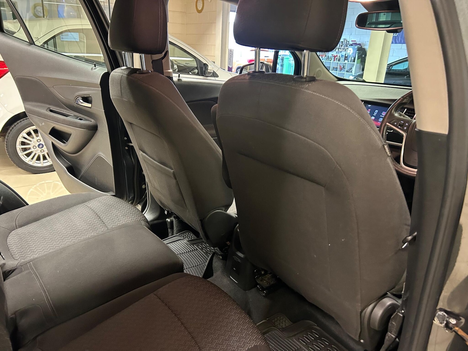 Vehicle 21