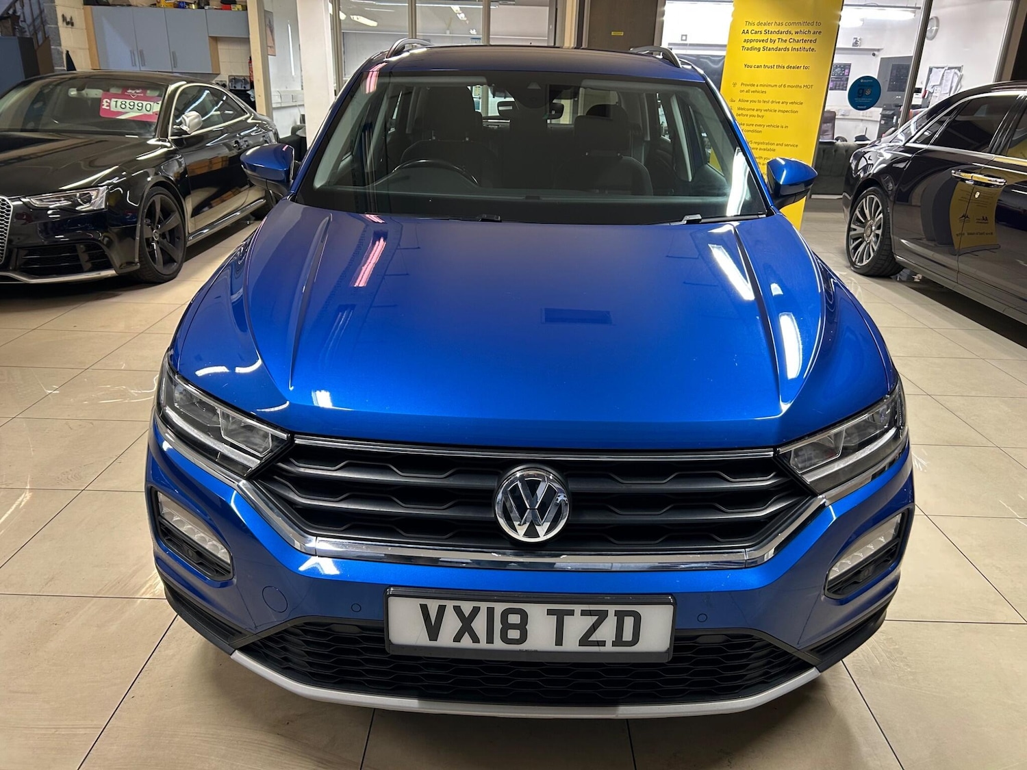 Used Volkswagen T-Roc 2018 for sale - 76151931: Photo 3