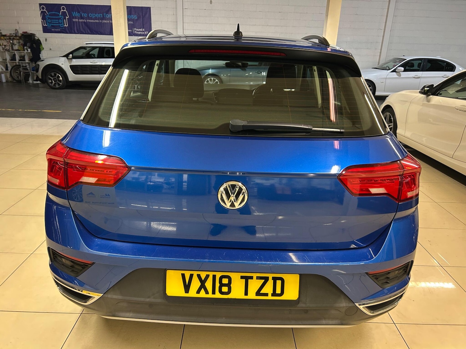 Used Volkswagen T-Roc 2018 for sale - 76151931: Photo 6