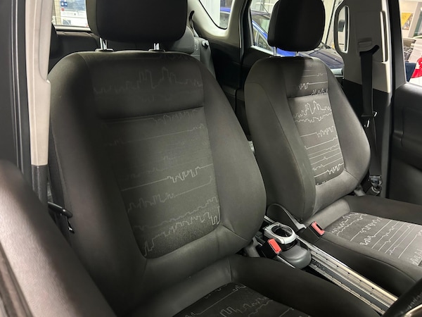 Used Vauxhall Meriva 2015 for sale - 76043353: Photo 14