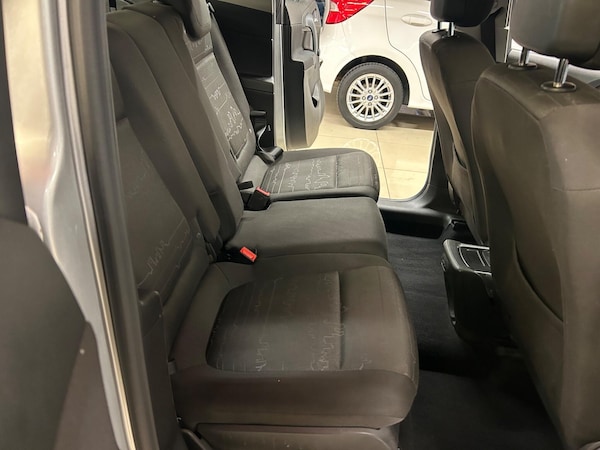 Used Vauxhall Meriva 2015 for sale - 76043353: Photo 16