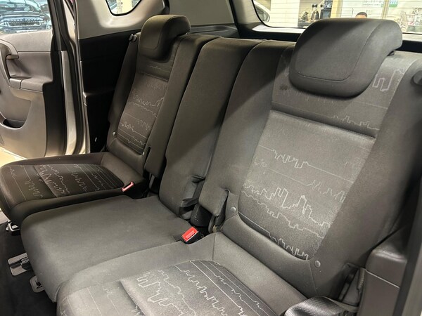 Used Vauxhall Meriva 2015 for sale - 76043353: Photo 19