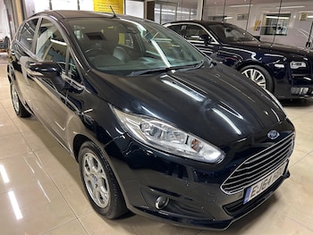 2014 (64) - 1.6 TDCi ECOnetic Titanium Euro 5 (s/s) 5dr