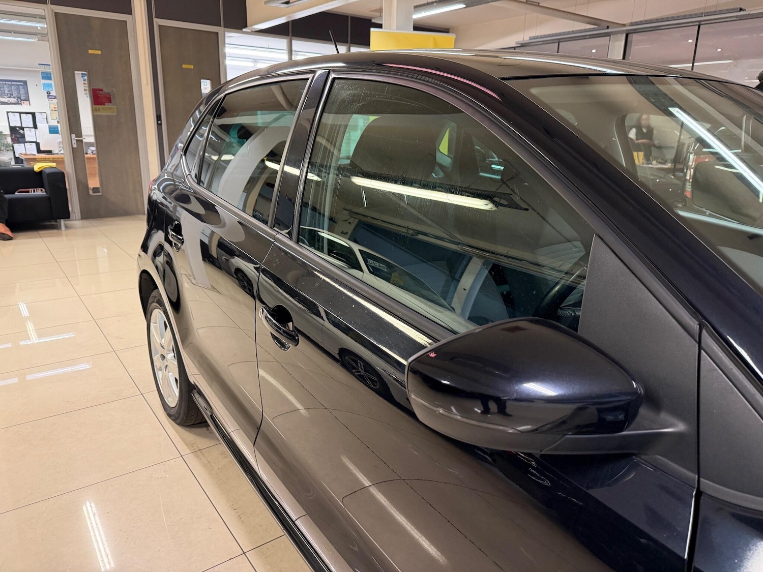 Used Volkswagen Polo 2012 for sale - 76633562: Photo 10