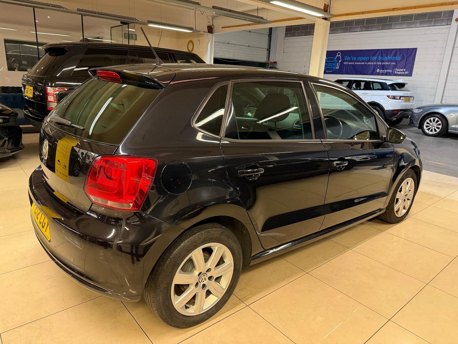 Used Volkswagen Polo 2012 for sale - 76633562: Photo 7