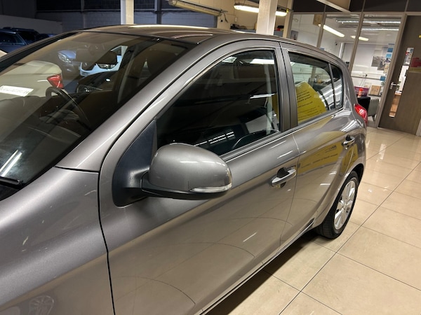 Used Hyundai i20 2012 for sale - 76189874: Photo 12