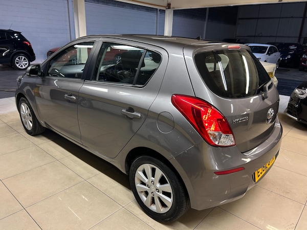 Used Hyundai i20 2012 for sale - 76189874: Photo 5