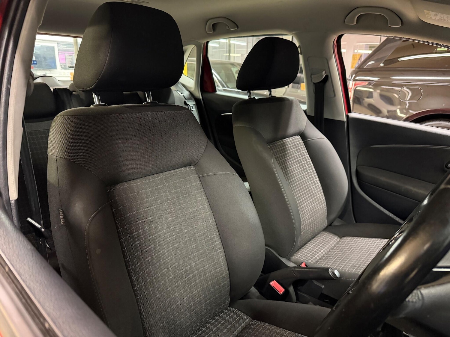 Used Volkswagen Polo for sale - 76728322: Photo 16