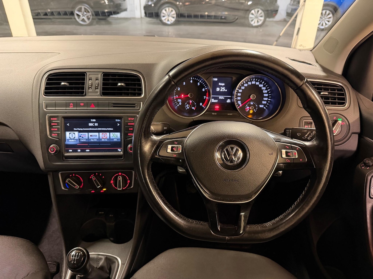 Used Volkswagen Polo for sale - 76728322: Photo 24