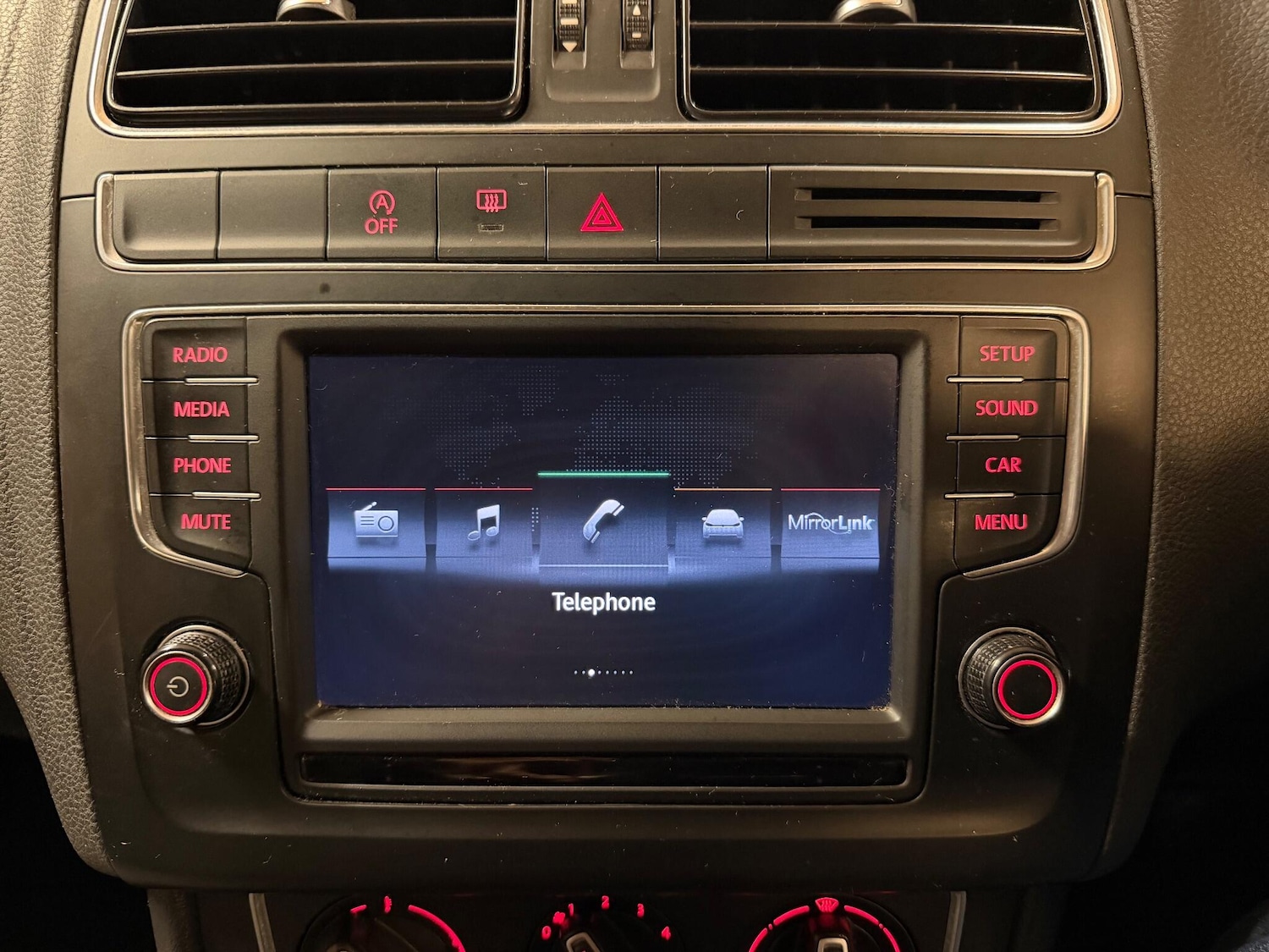 Used Volkswagen Polo for sale - 76728322: Photo 28