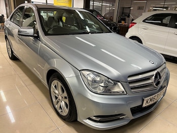 Used Mercedes-Benz C-Class 2014 for sale - 75553285: Photo