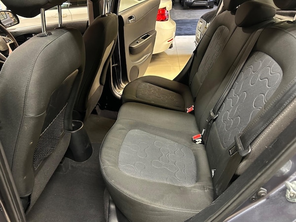 Used Hyundai i20 2011 for sale - 76188963: Photo 19