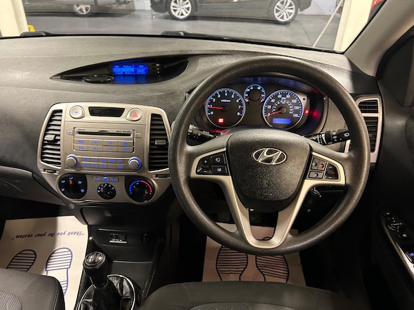Used Hyundai i20 2011 for sale - 76188963: Photo 21