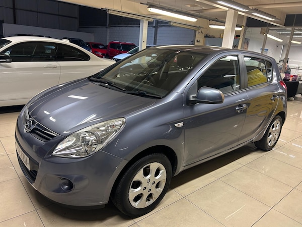Used Hyundai i20 2011 for sale - 76188963: Photo 4