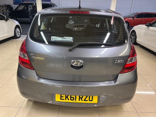 Used Hyundai i20 2011 for sale - 76188963: Photo 6