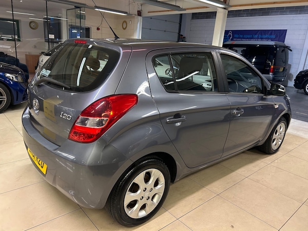 Used Hyundai i20 2011 for sale - 76188963: Photo 7