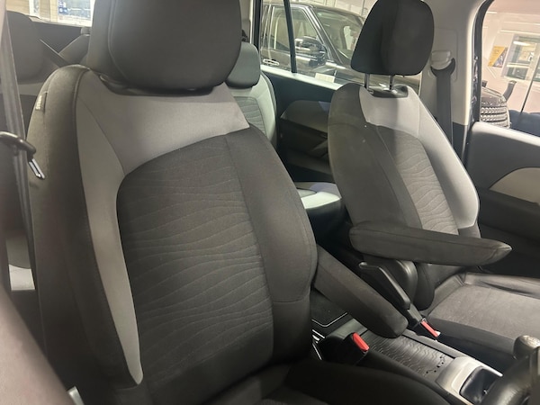 Used Citroen C4 Grand Picasso 2014 for sale - 76327253: Photo 18