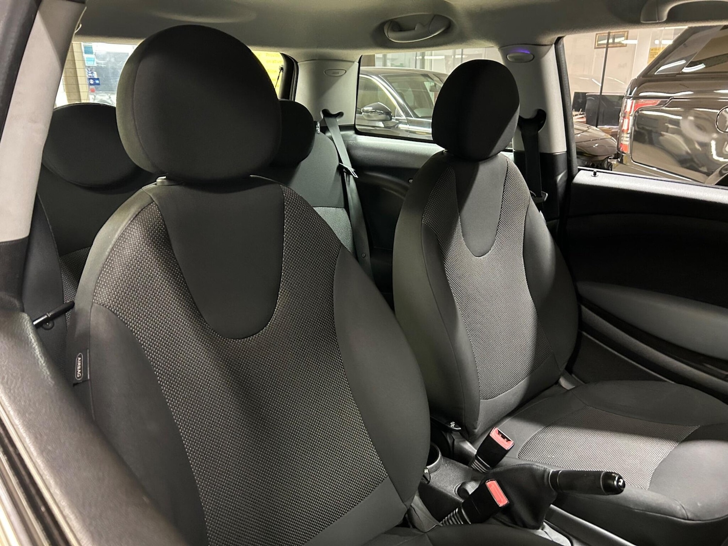 Used MINI Hatch 2010 for sale - 76592433: Photo 12