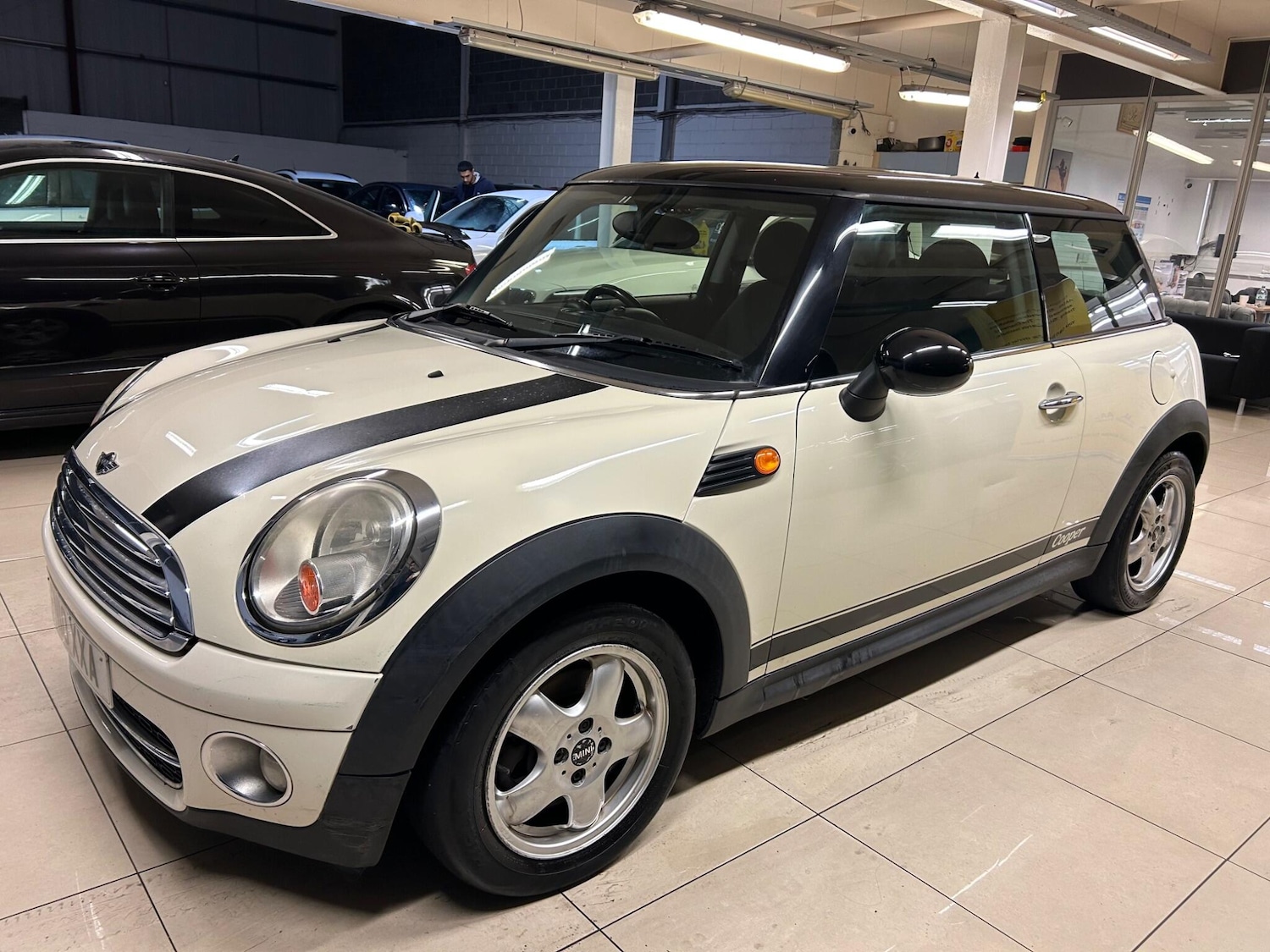 Used MINI Hatch 2010 for sale - 76592433: Photo 4