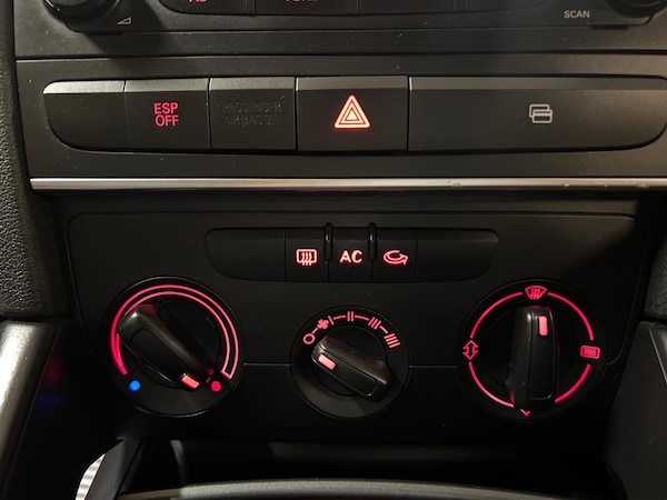 Used Audi A3 2010 for sale - 76269956: Photo 27