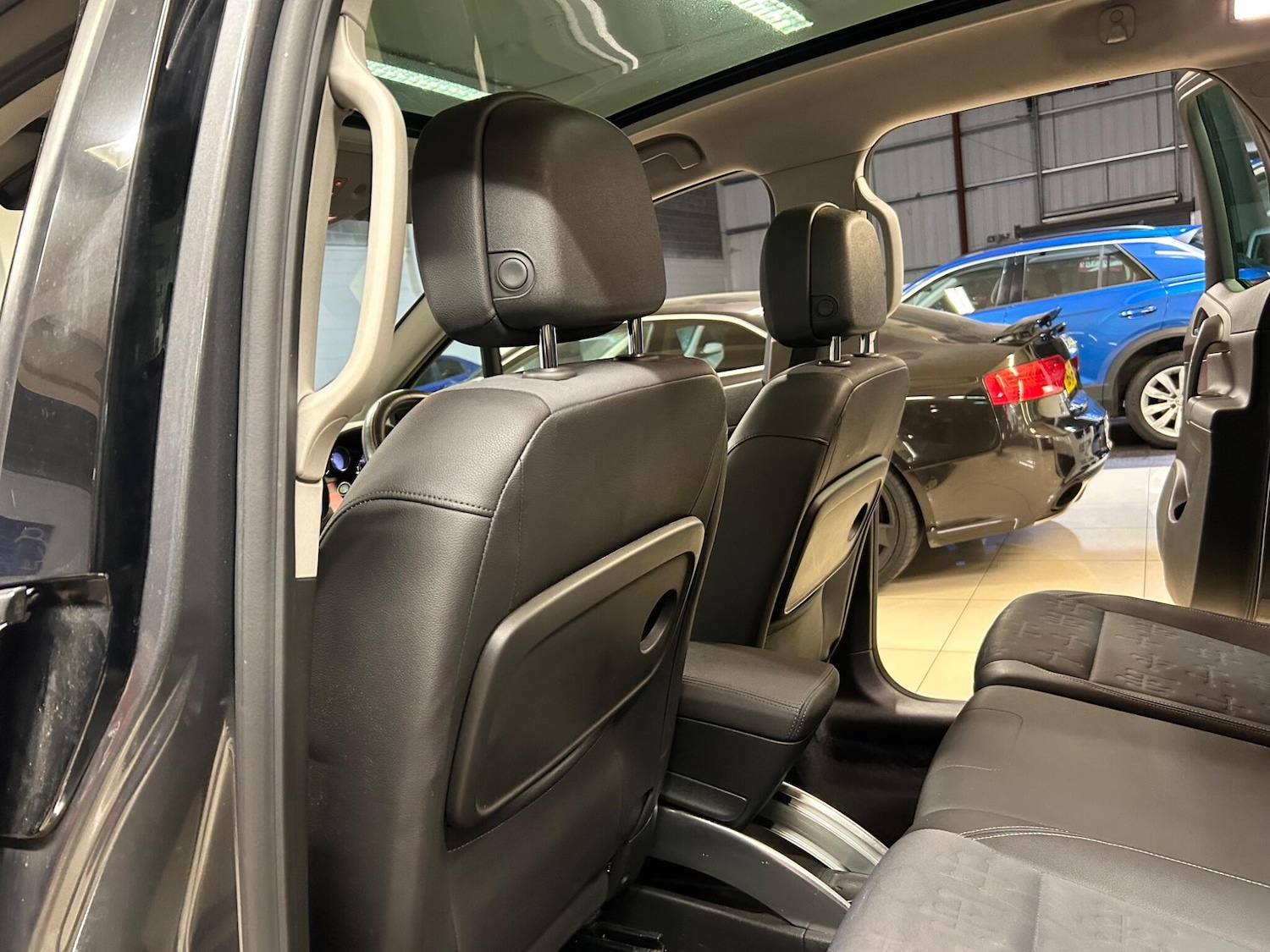 Used Vauxhall Meriva 2012 for sale - 76446724: Photo 21