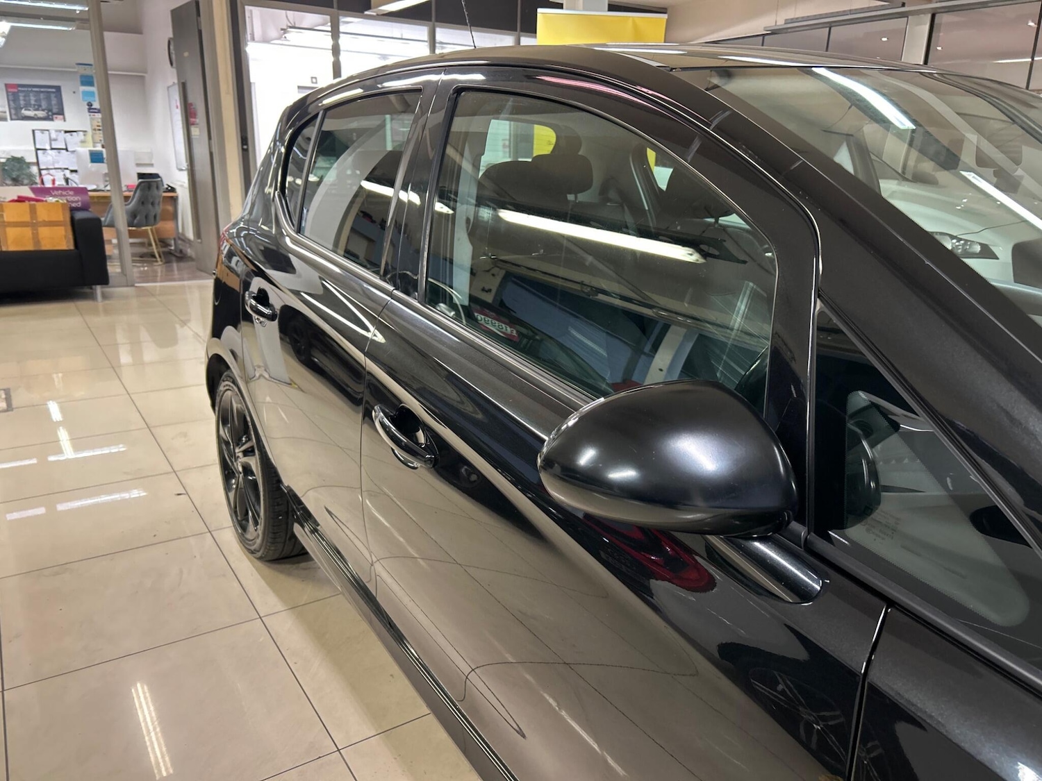 Used Vauxhall Corsa 2015 for sale - 76484727: Photo 16