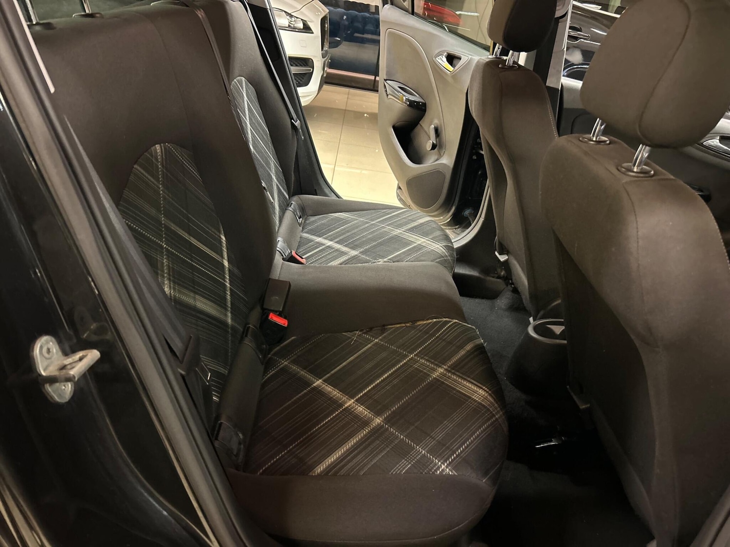 Used Vauxhall Corsa 2015 for sale - 76484727: Photo 21