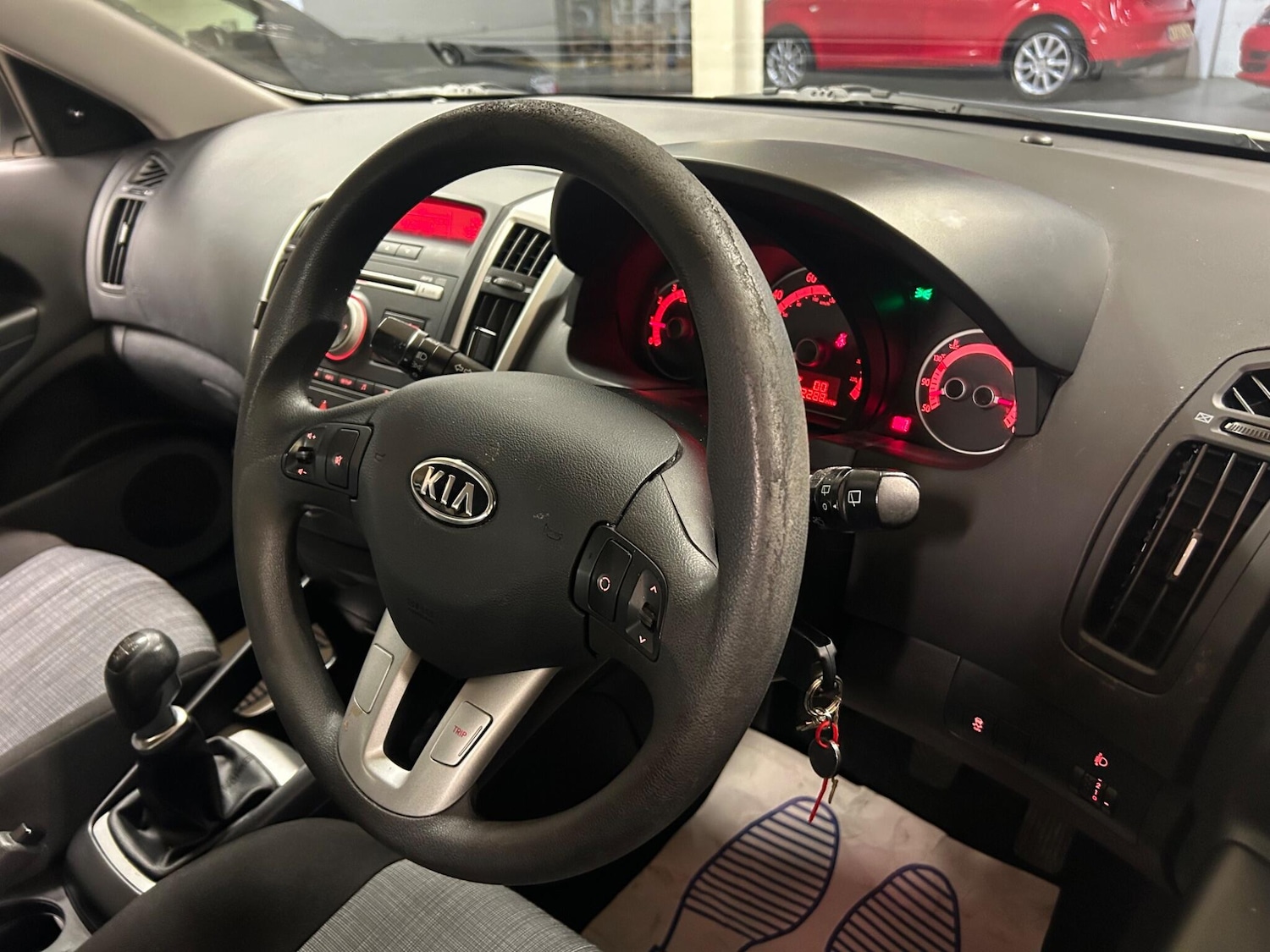 Used Kia Ceed 2011 for sale - 76388899: Photo 19