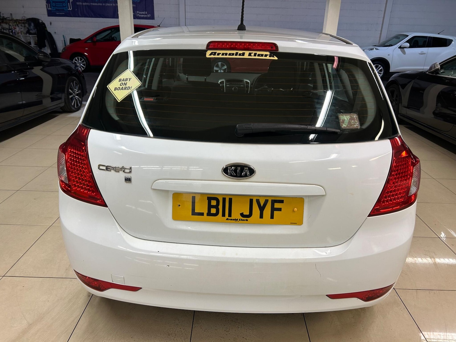 Used Kia Ceed 2011 for sale - 76388899: Photo 6