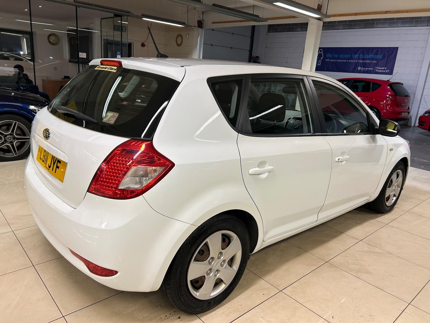 Used Kia Ceed 2011 for sale - 76388899: Photo 7