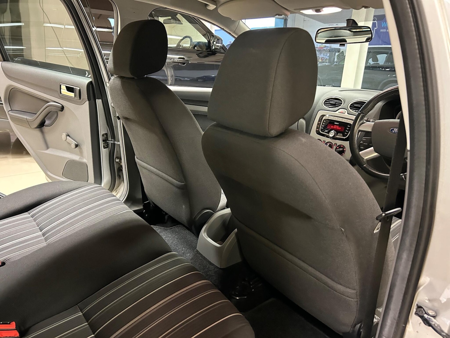 Used Ford Focus 2009 for sale - 76591941: Photo 22