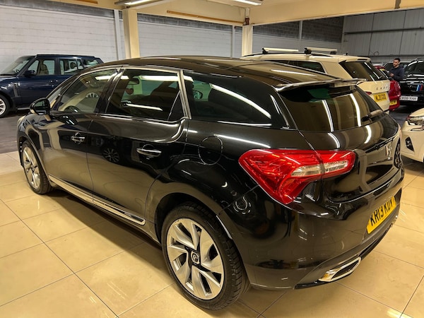Used Citroen DS5 2013 for sale - 76260385: Photo 5