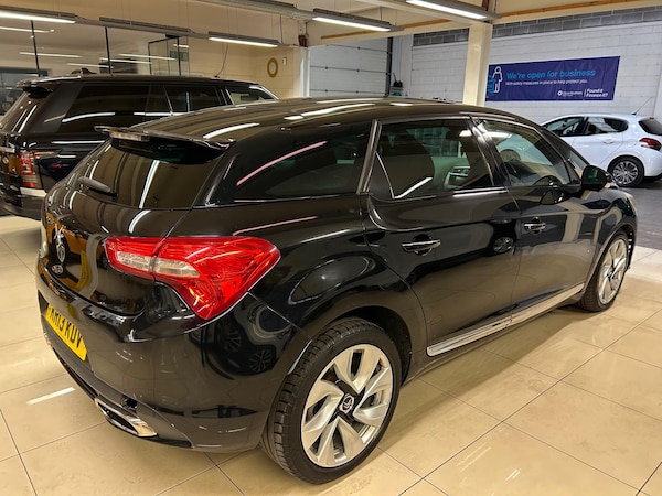 Used Citroen DS5 2013 for sale - 76260385: Photo 7